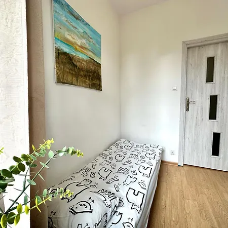 Mieszkanie Na Mariackiej Ii Apartment *